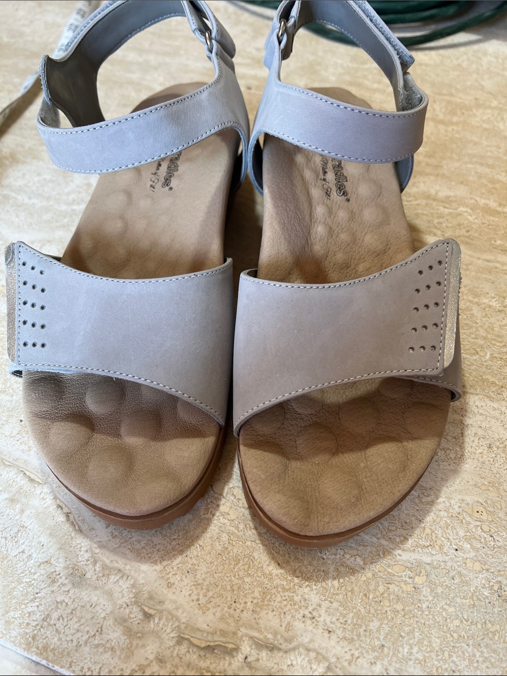 Walking Cradles Women’s Light Gray Adjustable Strap Sandals